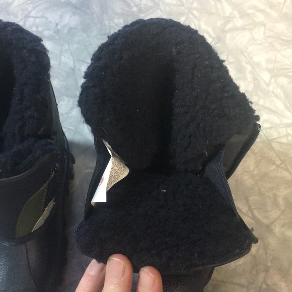 Size 6 Baby Snow Boots - Picture 4 of 6